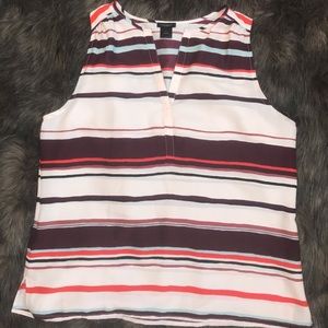 ✨3 FOR $20✨ NWOT Ann Taylor Blouse Size L